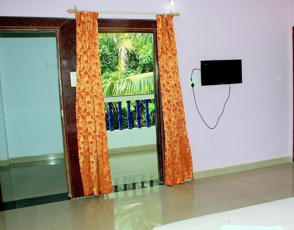 White Pearl Guest House Morjim Extérieur photo